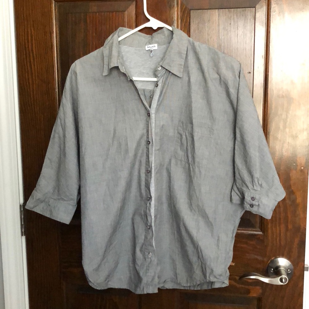 Splendid dolman style grey blouse